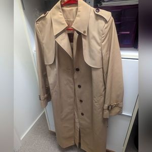 Authentic Etienne aigner trench coat size 12